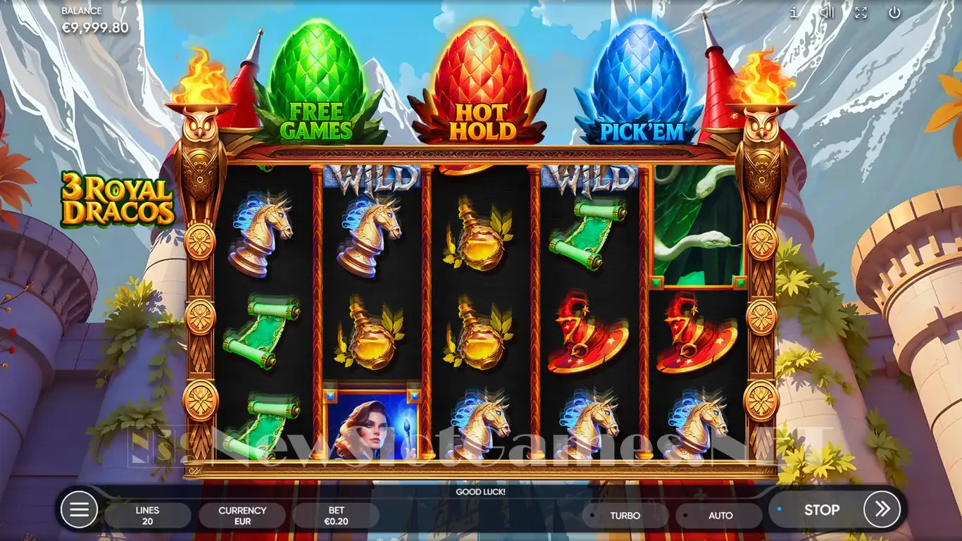 3 Royal Dracos slot game screenshot